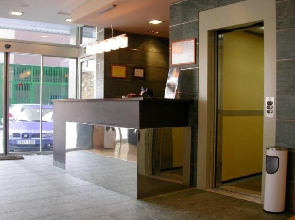 Hotel Exe Puerta San Pedro Lugo Interior foto